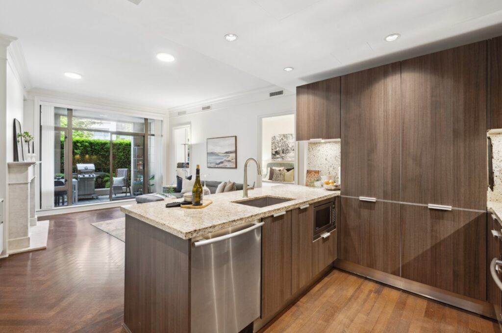 #103 – 568 Waters Edge Crescent